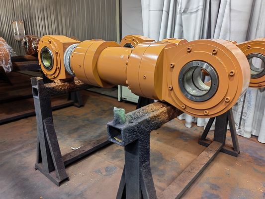 Cylindres de 2450 mm à course maximale utilisés dans le faisceau de marche