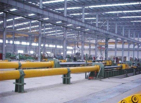 Contrôle de précision Banque hydraulique de tirage de tubes froids 13,5 m/min Conception ergonomique